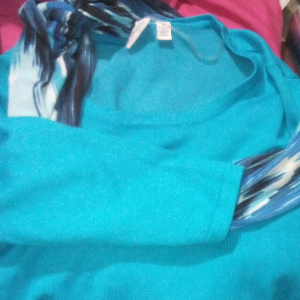 New petite large turquoise  sweater with built in scarf